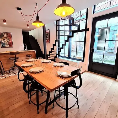 L'Atelier Du Chapeau Rouge En Plein Centre Ville Dijon Extérieur photo