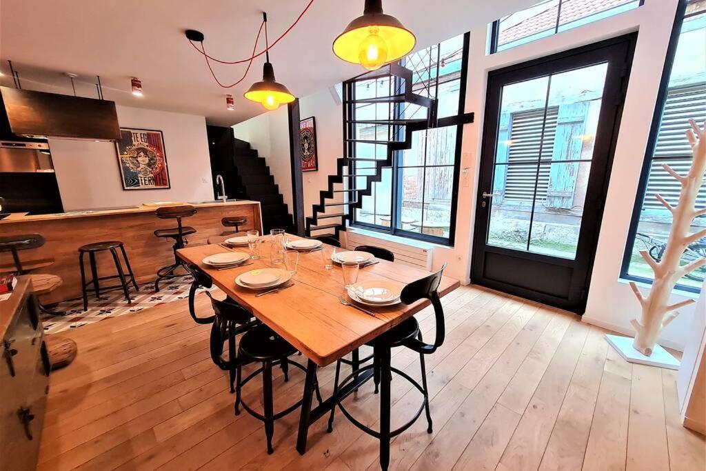 Apartment L'atelier Du Rouge En Plein Centre